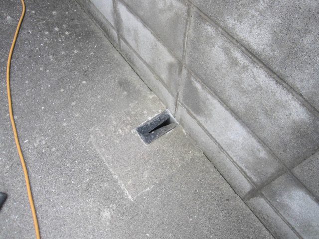 播磨町で切り取られた支柱